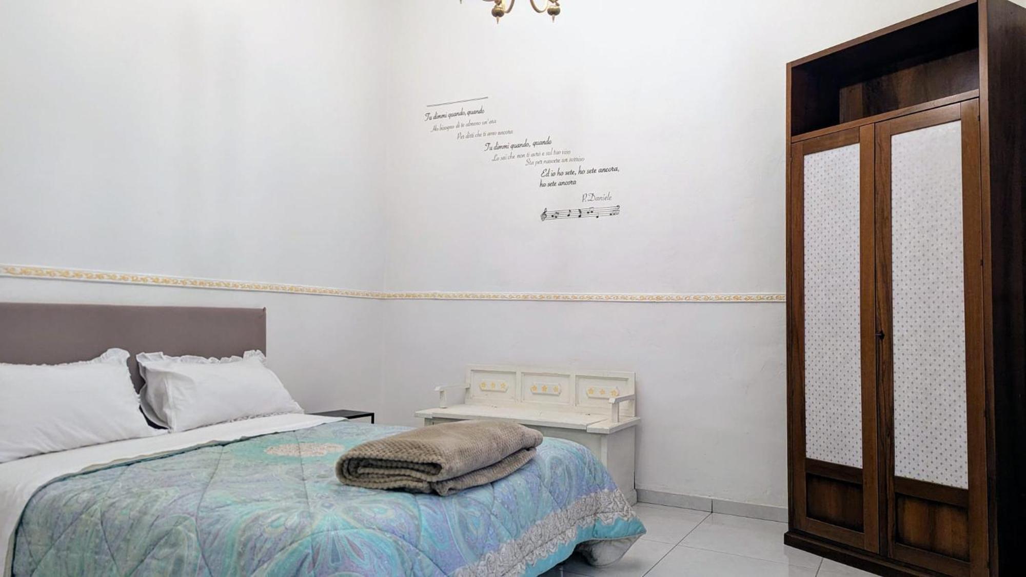 A Casa E Margari Apartment Napoli Ngoại thất bức ảnh